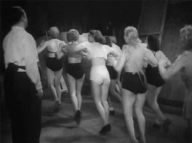 S Vintage Girls Dancing
