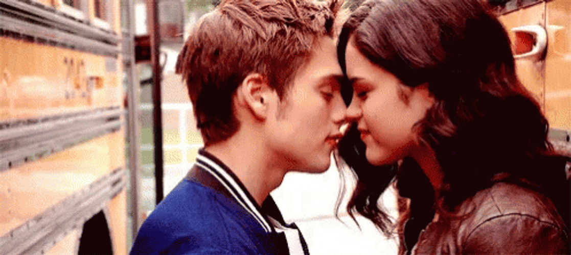 Romantic Kiss Liam Hayden Teen Wolf