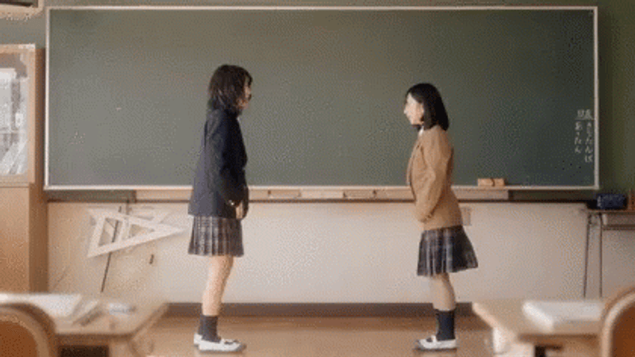 Japanese Students Bowing