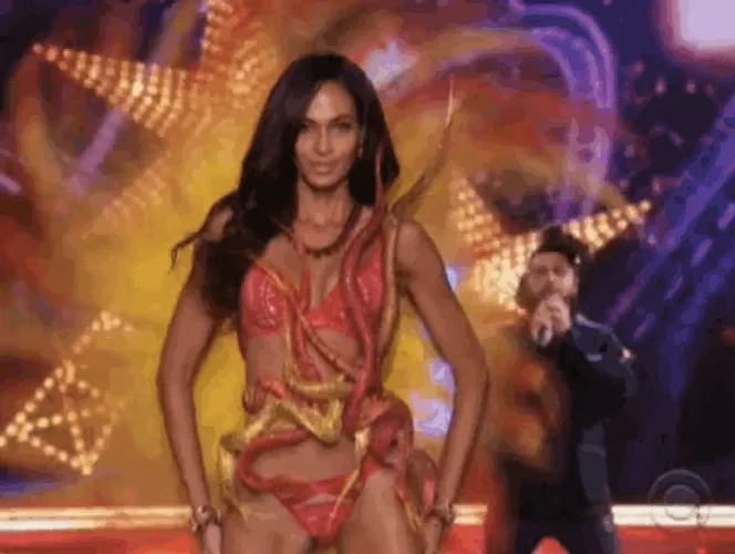 Victoria Secret Joan Smalls