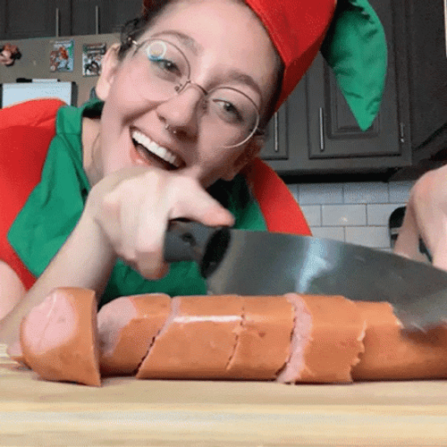 Slicing Hot Dog