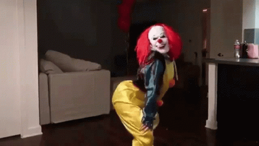 Clown Twerk Dancing