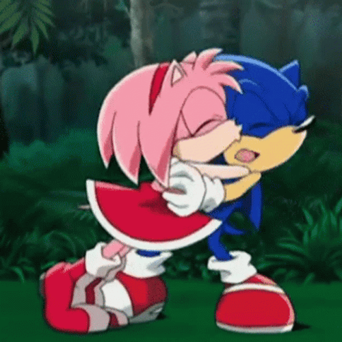 Annoyed Sonic Kiss