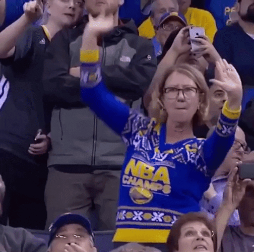 Golden State Warriors Fans Dance