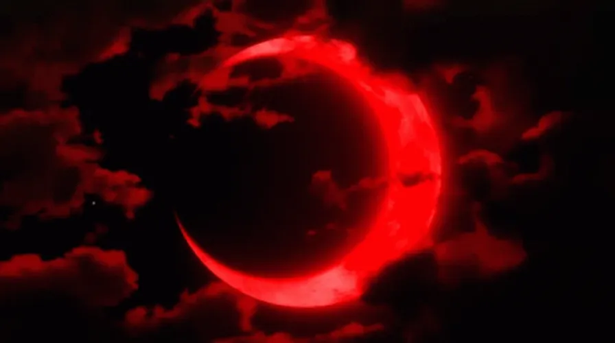 Red Crescent Moon